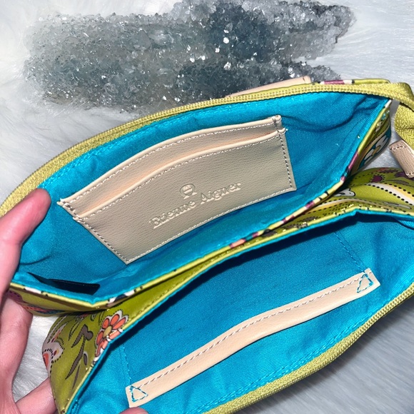 Etienne Aigner Clutch - Picture 4 of 4